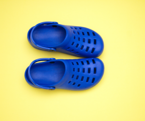 #TransformaciónDigital - La caída de Crocs Manus 2 300x251, #TransformaciónDigital - La caída de Crocs
