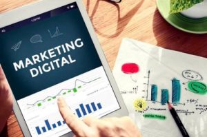marketingdigitalfacebook 300x199, &iquest;C&oacute;mo incursionar en el marketing digital?